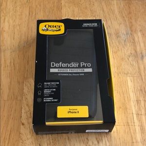 Otterbox Defender Pro iPhone X/XS (Open To Offers)